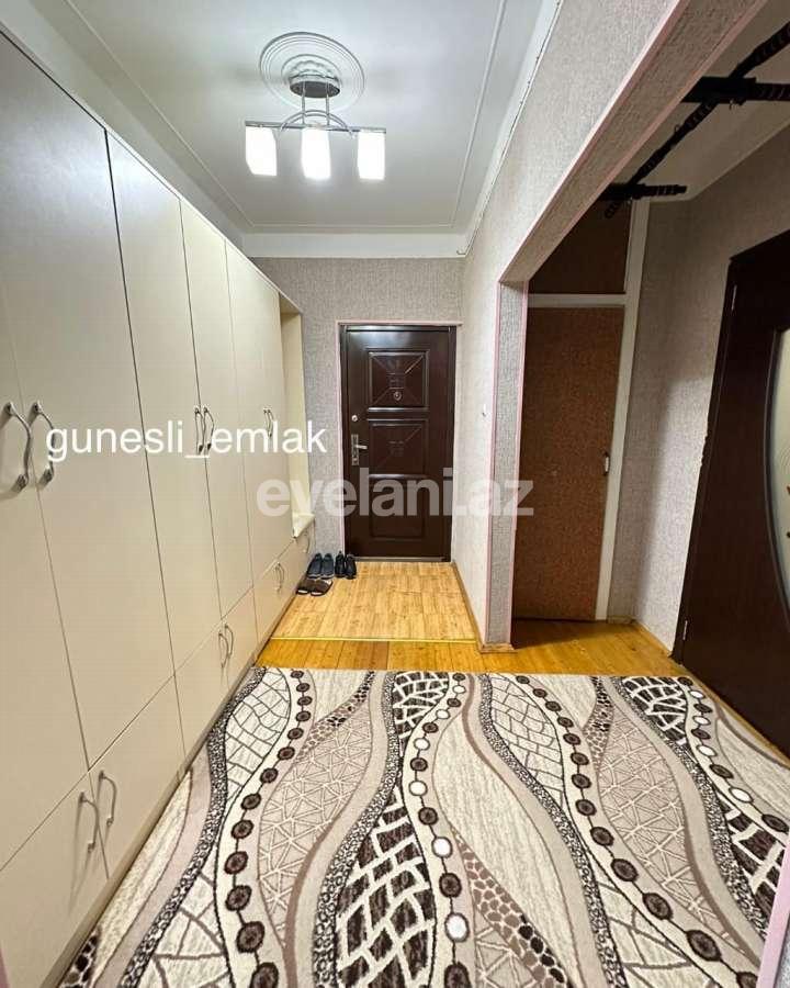 Satılır, köhnə tikili, 4 otaqlı, 80 m², Bakı, Suraxanı r, Massiv D q.