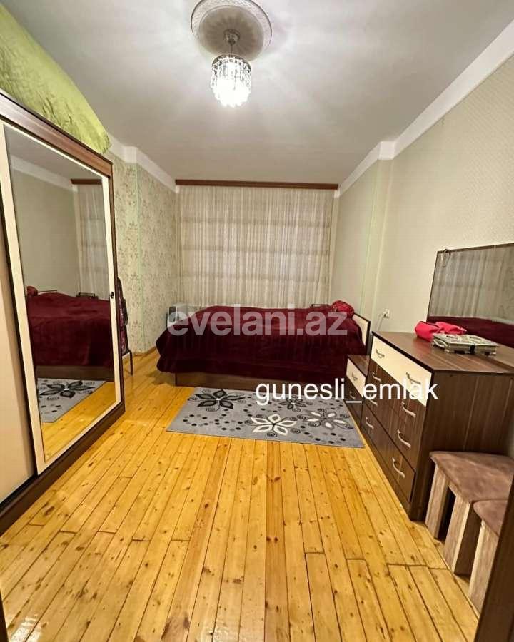 Satılır, köhnə tikili, 4 otaqlı, 80 m², Bakı, Suraxanı r, Massiv D q.