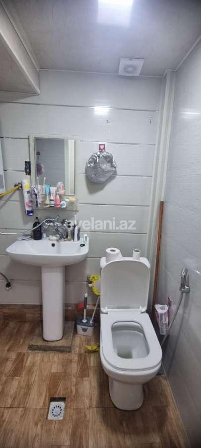 Sale, old building, 1 room, 35 m², Baku, Nizami r.