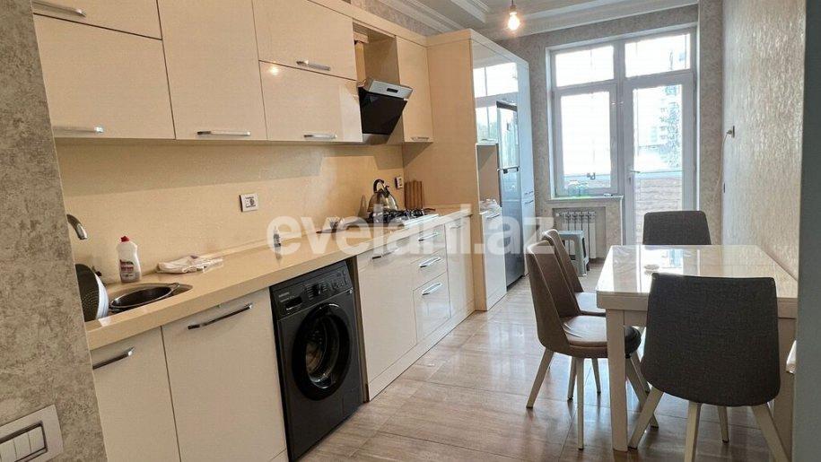 Satılır, yeni tikili, 4 otaqlı, 145 m², Bakı, Nəsimi r, 8 Noyabr m.