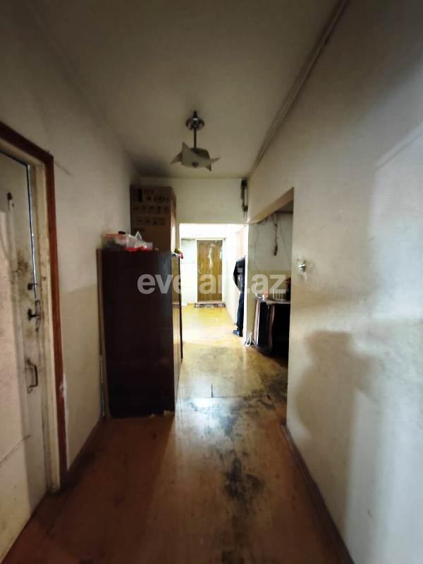 Продаётся, вторичка, 5-комнаты, 120 m², Баку, Хатаинский r, Ахмедлы p, Ахмедлы m.