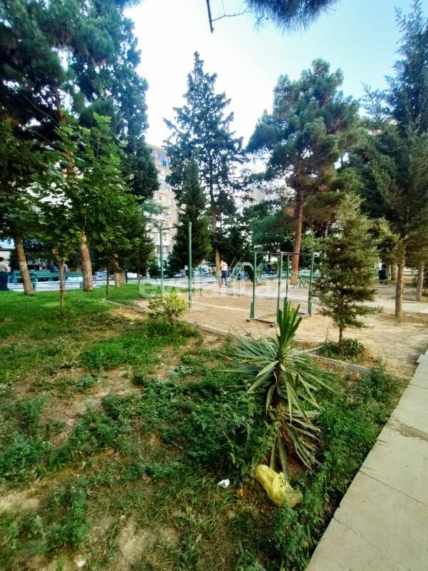 Продаётся, вторичка, 5-комнаты, 120 m², Баку, Хатаинский r, Ахмедлы p, Ахмедлы m.