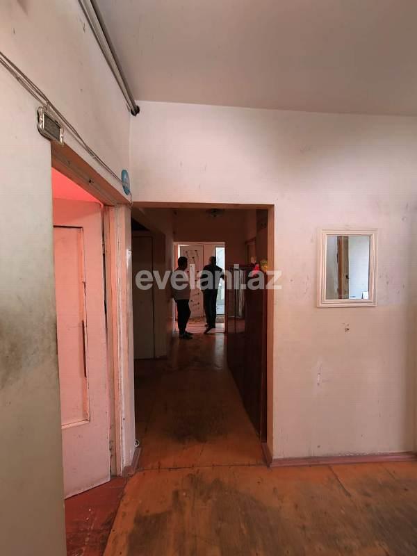 Продаётся, вторичка, 5-комнаты, 120 m², Баку, Хатаинский r, Ахмедлы p, Ахмедлы m.