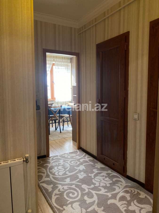 Kirayə verilir, köhnə tikili, 4 otaqlı, 82 m², Bakı, Səbail r, İçəri Şəhər m.