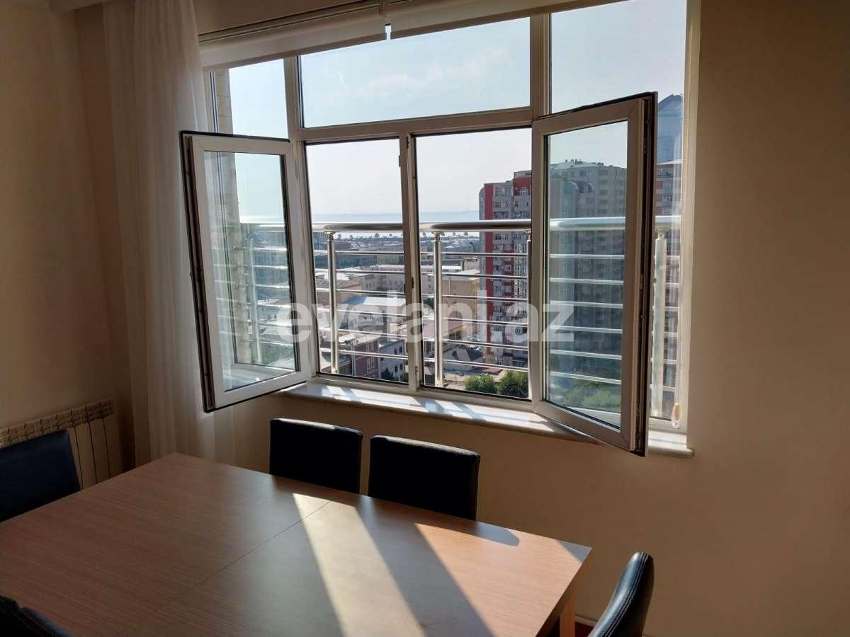 Сдаётся, новостройка, 3-комнаты, 83 m², Баку, Хатаинский r, 28 мая m.