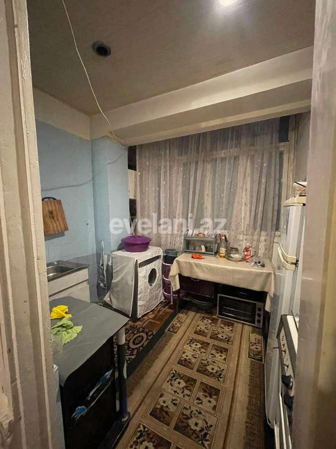 Satılır, köhnə tikili, 3 otaqlı, 80 m², Bakı, Binəqədi r, Azadlıq prospekti m.