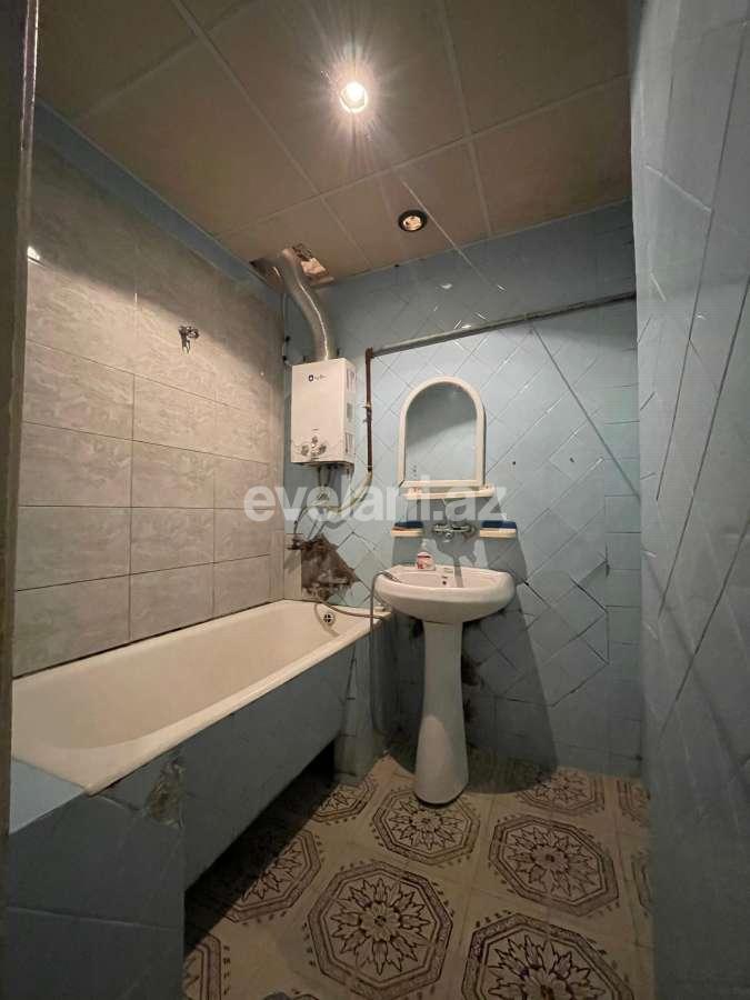 Satılır, köhnə tikili, 3 otaqlı, 80 m², Bakı, Binəqədi r, Azadlıq prospekti m.