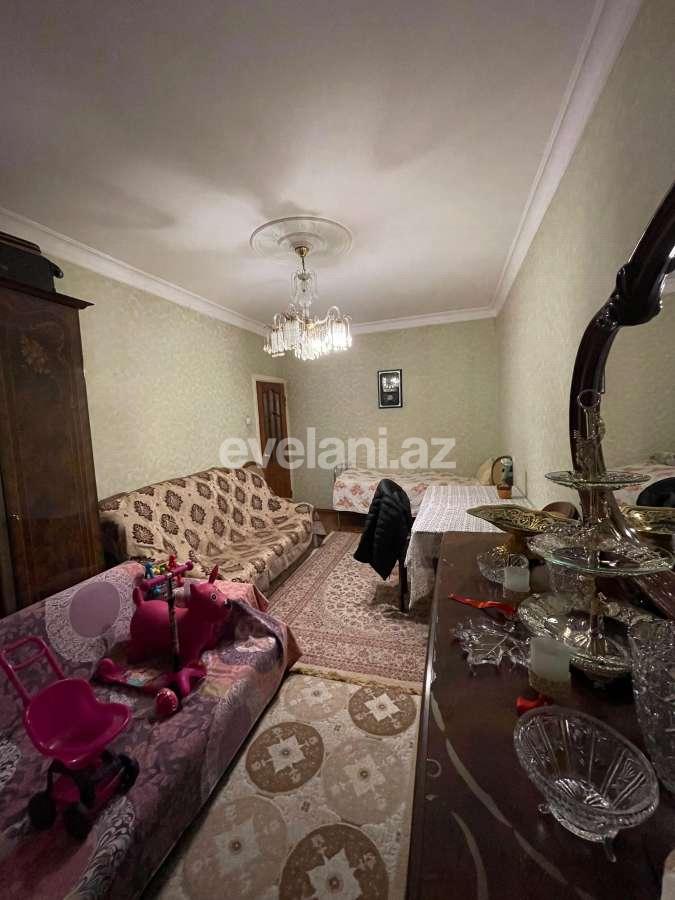 Satılır, köhnə tikili, 3 otaqlı, 80 m², Bakı, Binəqədi r, Azadlıq prospekti m.