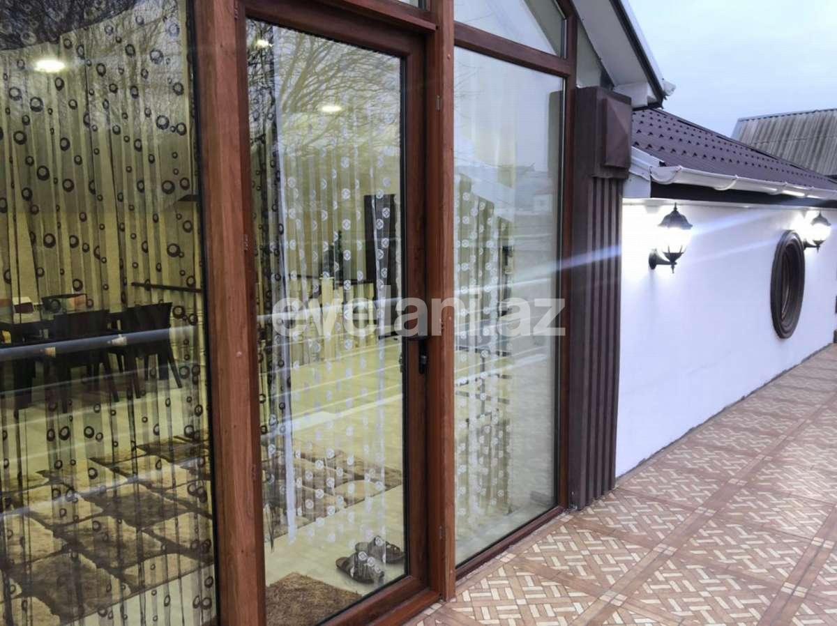 Satılır, həyət evi / bağ, 5 otaqlı, 200 m², Bakı, Abşeron r, Novxanı q.