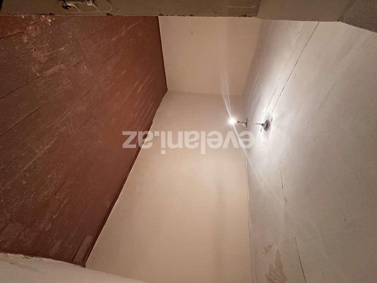 Kirayə verilir, həyət evi / bağ, 2 otaqlı, 60 m², Bakı, Nəsimi r, Kubinka q.