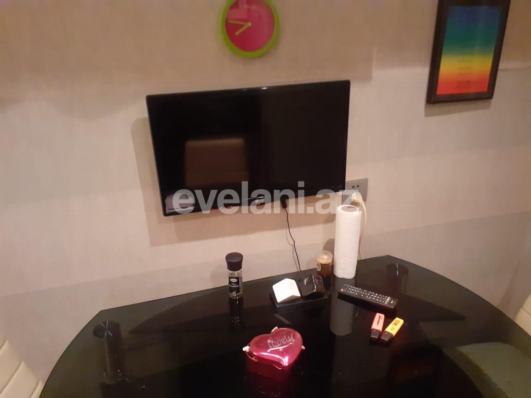 Сдаётся, вторичка, 2-комнаты, 53 m², Баку, Хатаинский r, Шах Исмаил Хатаи m.