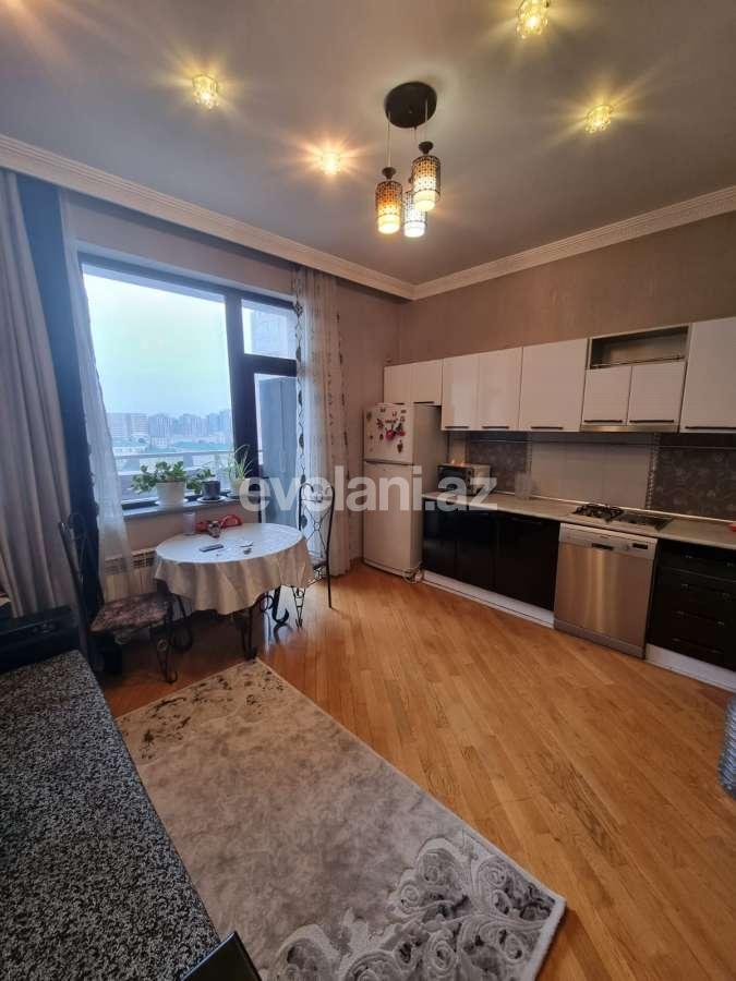 Kirayə verilir, yeni tikili, 2 otaqlı, 100 m², Bakı, Nəsimi r, 8 Noyabr m.