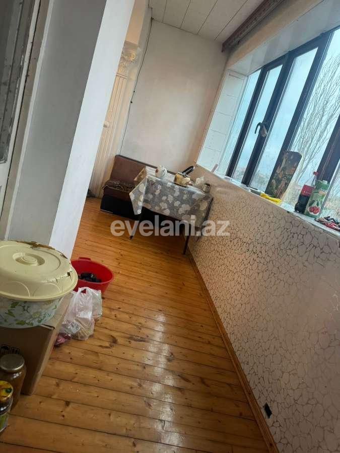 Satılır, köhnə tikili, 4 otaqlı, 89 m², Bakı, Xəzər r, Buzovna q.