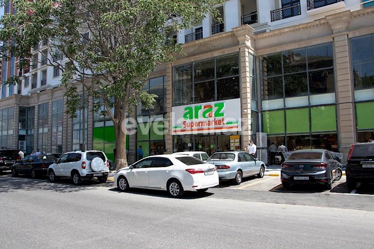 Kirayə verilir, yeni tikili, 2 otaqlı, 92 m², Bakı, Nərimanov r, Montin q, Nəriman Nərimanov m.