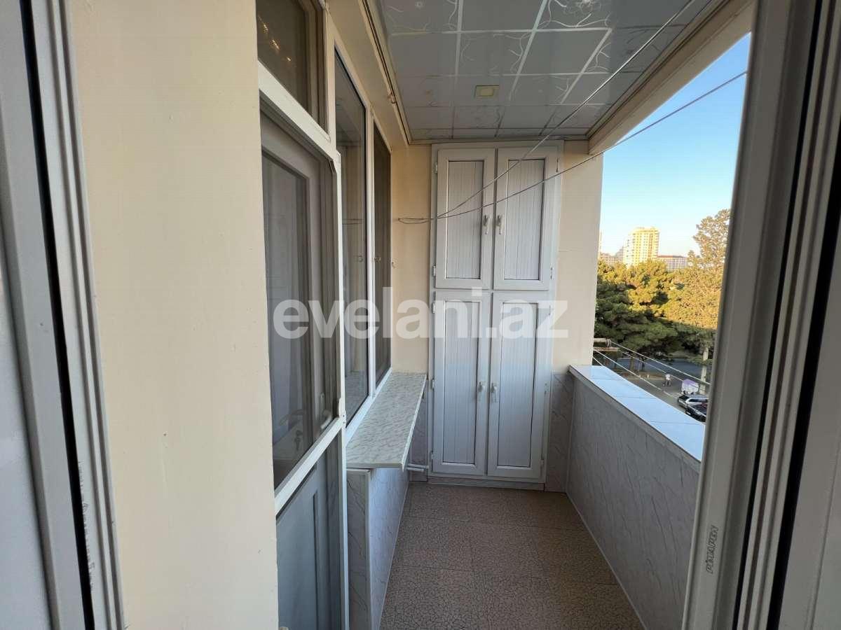 Satılır, köhnə tikili, 2 otaqlı, 65 m², Bakı, Sabunçu r, Bakıxanov q.