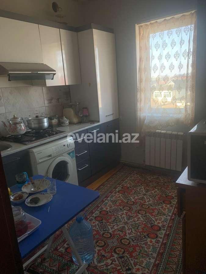 Satılır, köhnə tikili, 2 otaqlı, 60 m², Bakı, Sabunçu r, Bülbülə q.