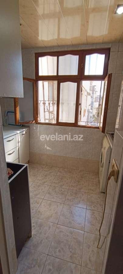 Satılır, köhnə tikili, 2 otaqlı, 45 m², Bakı, Yasamal r, Yasamal q.