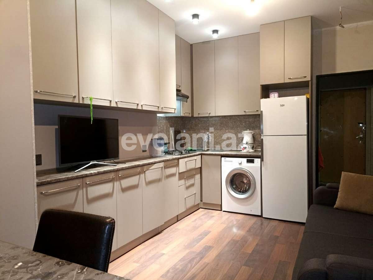 Satılır, köhnə tikili, 2 otaqlı, 60 m², Bakı, Suraxanı r, Massiv V q.