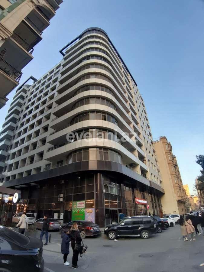 Satılır, yeni tikili, 3 otaqlı, 130 m², Bakı, Səbail r, Sahil m.