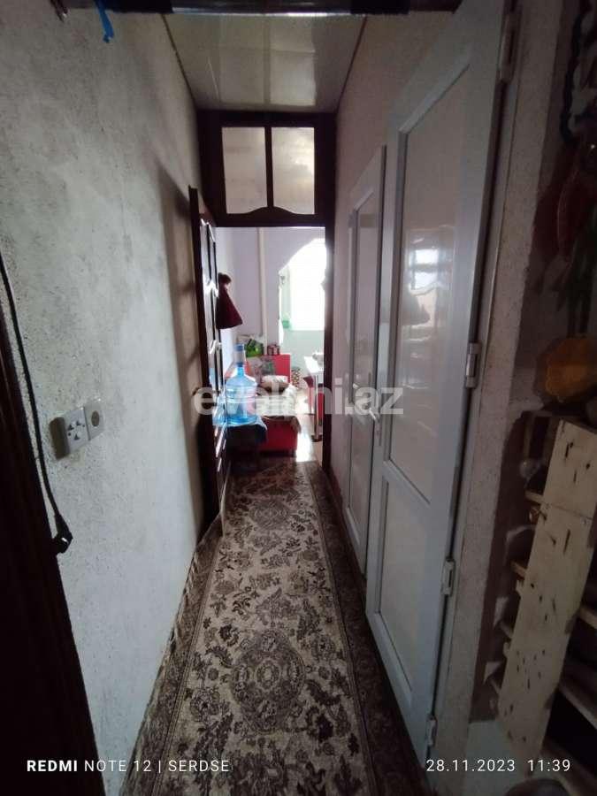 Satılır, köhnə tikili, 2 otaqlı, 60 m², Bakı, Suraxanı r, Massiv D q.