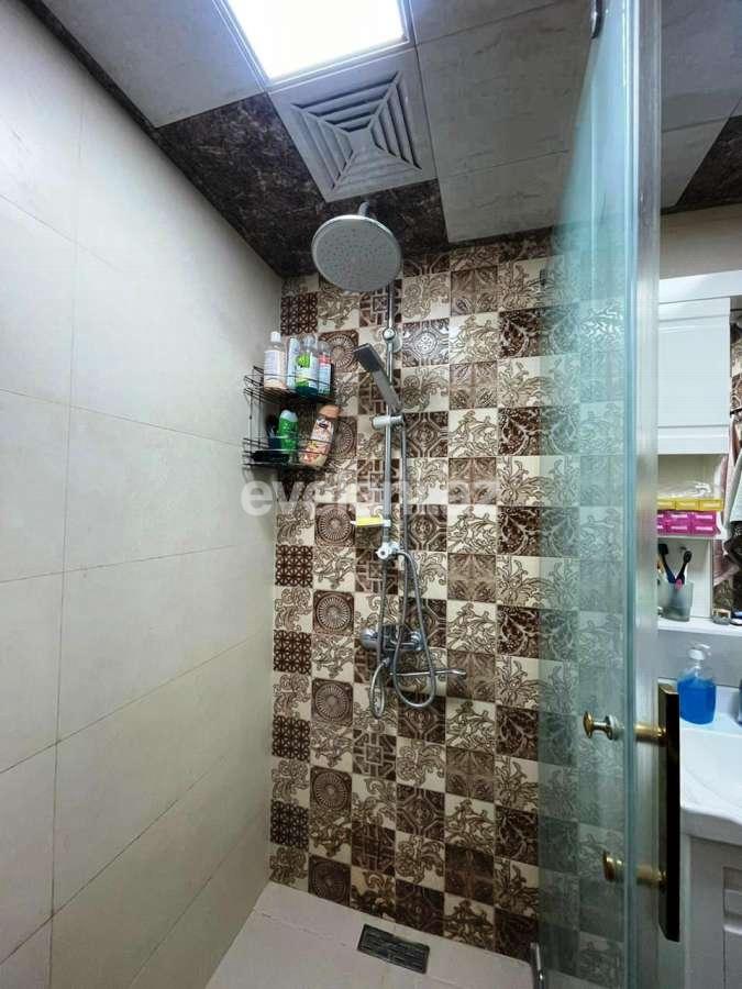 Satılır, köhnə tikili, 4 otaqlı, 100 m², Bakı, Xətai r, Həzi Aslanov m.