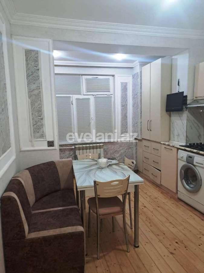 Satılır, köhnə tikili, 4 otaqlı, 100 m², Bakı, Xətai r, Həzi Aslanov m.