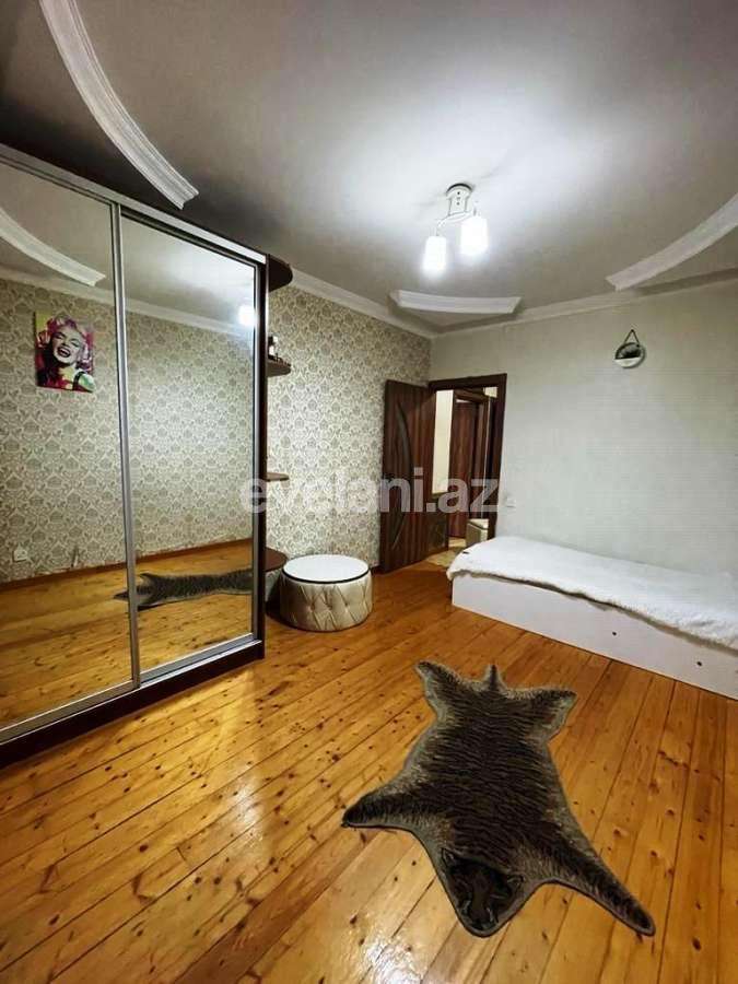 Satılır, köhnə tikili, 4 otaqlı, 100 m², Bakı, Xətai r, Həzi Aslanov m.