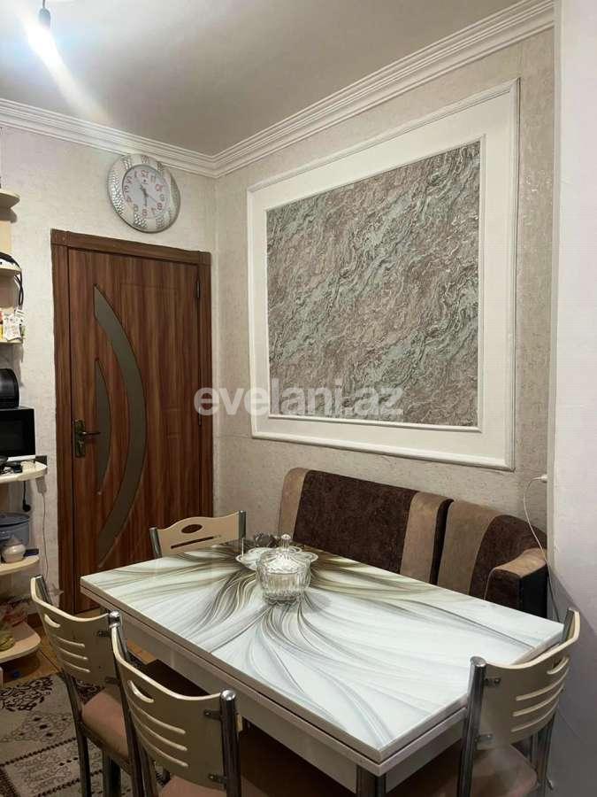 Satılır, köhnə tikili, 4 otaqlı, 100 m², Bakı, Xətai r, Həzi Aslanov m.