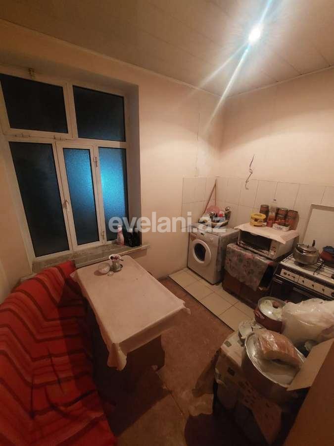 Продаётся, вторичка, 2-комнаты, 60 m², Гянджа