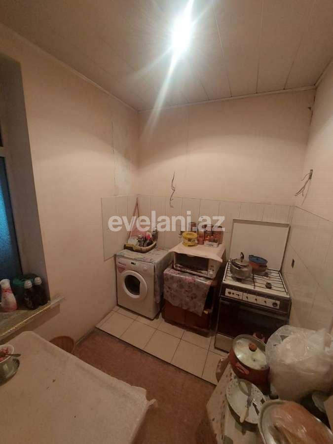 Продаётся, вторичка, 2-комнаты, 60 m², Гянджа