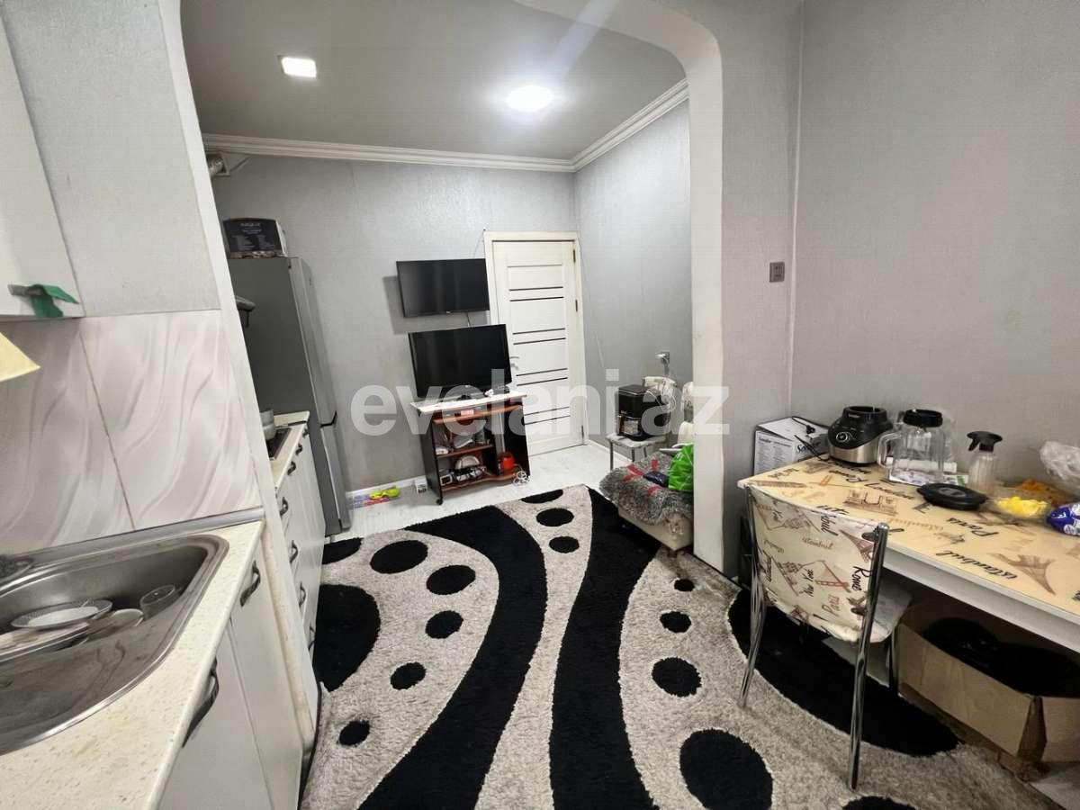 Satılır, köhnə tikili, 2 otaqlı, 60 m², Bakı, Xətai r.