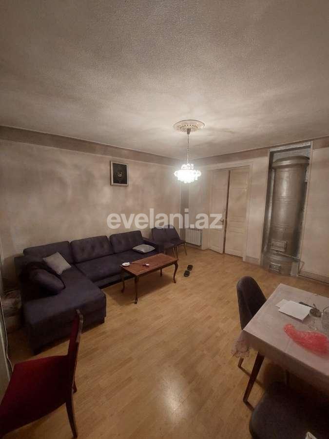 Продаётся, вторичка, 2-комнаты, 60 m², Гянджа