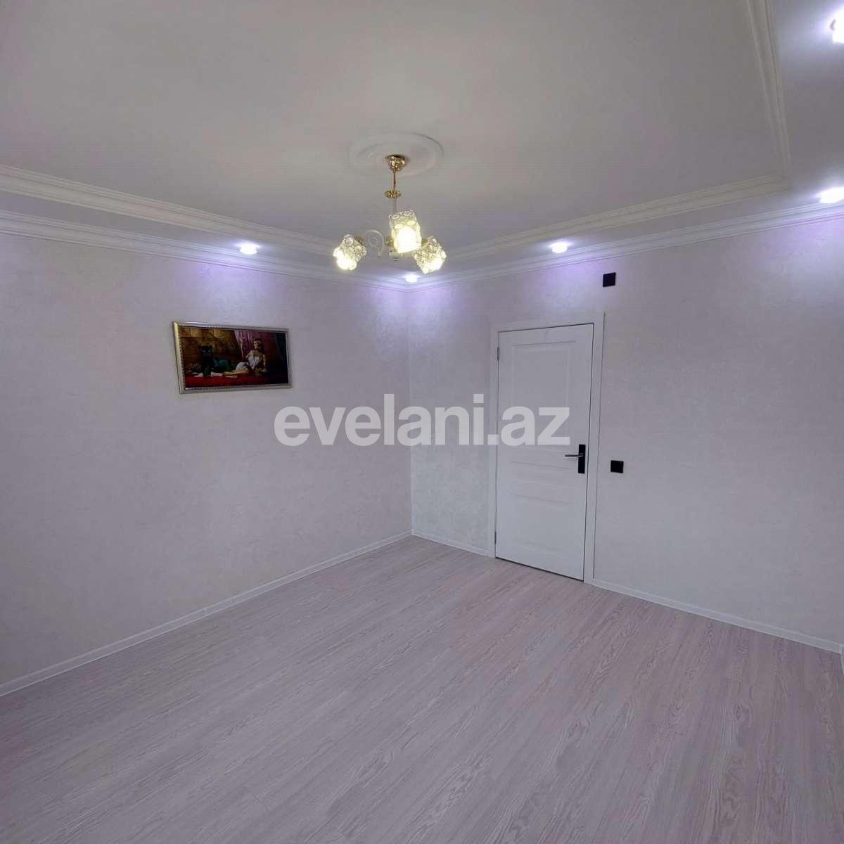 Sale, old building, 2 room, 59.99 m², Baku, Khatai r.