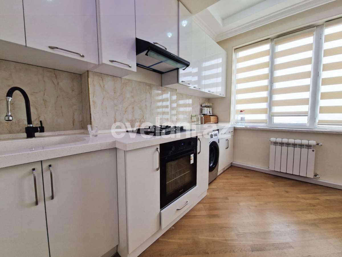 Satılır, yeni tikili, 2 otaqlı, 70 m², Bakı, Nizami r.