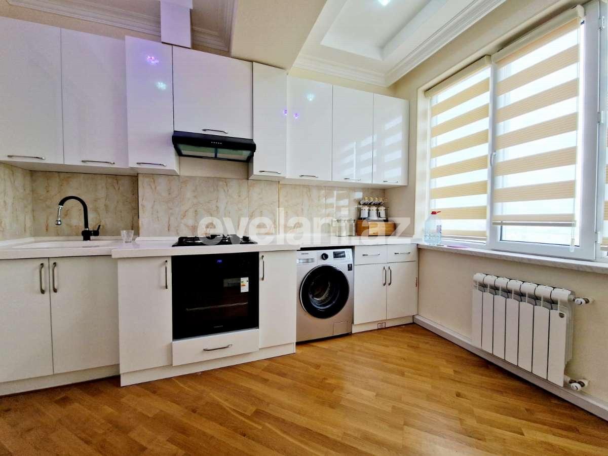 Satılır, yeni tikili, 2 otaqlı, 70 m², Bakı, Nizami r.