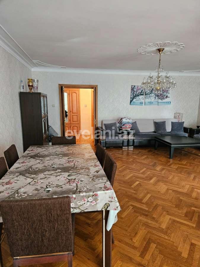 Kirayə verilir, köhnə tikili, 4 otaqlı, 135 m², Bakı, Yasamal r.
