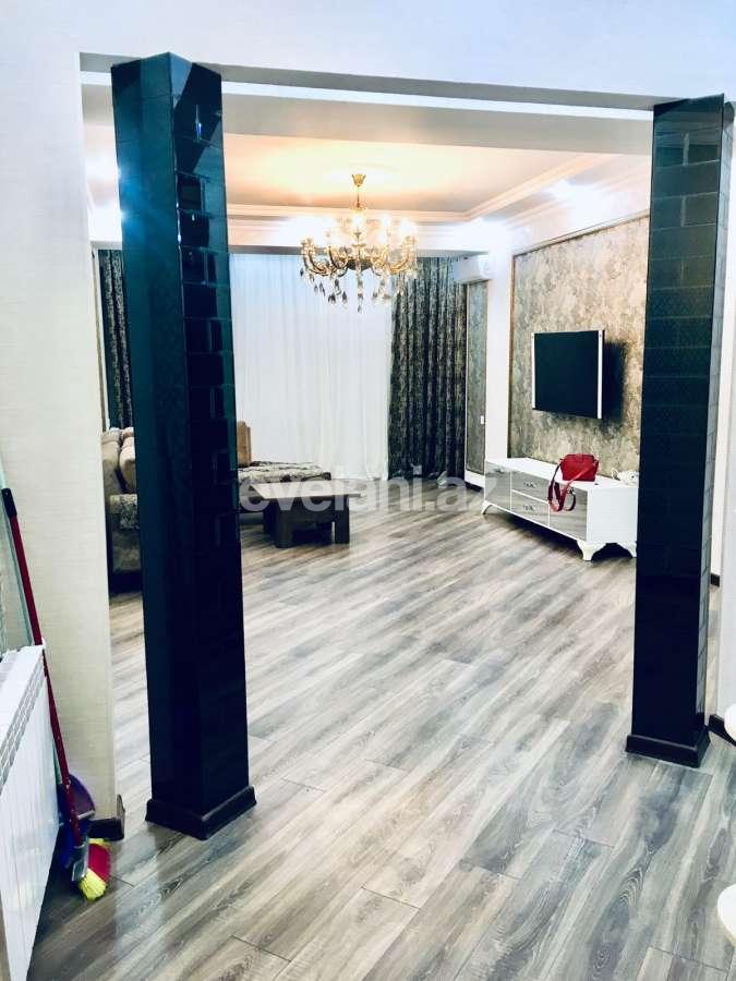 Kirayə verilir, yeni tikili, 3 otaqlı, 124 m², Bakı, Xətai r.