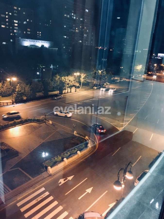 Kirayə verilir, yeni tikili, 3 otaqlı, 124 m², Bakı, Xətai r.