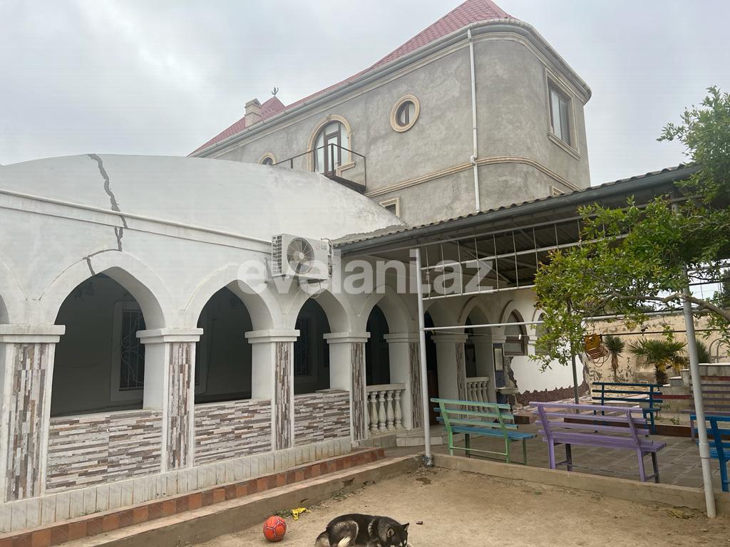 Satılır, həyət evi / bağ, 8 otaqlı, 300 m², Bakı, Xəzər r, Şüvəlan q.