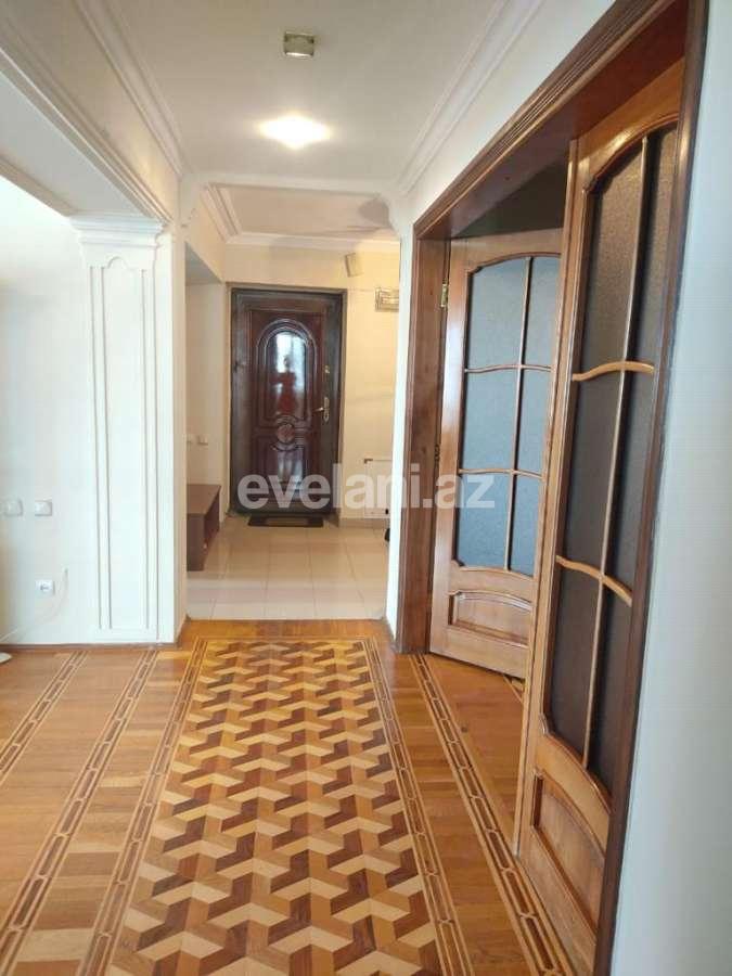 Сдаётся, вторичка, 3-комнаты, 140 m², Баку, Ясамальский r, Иншаатчылар m.