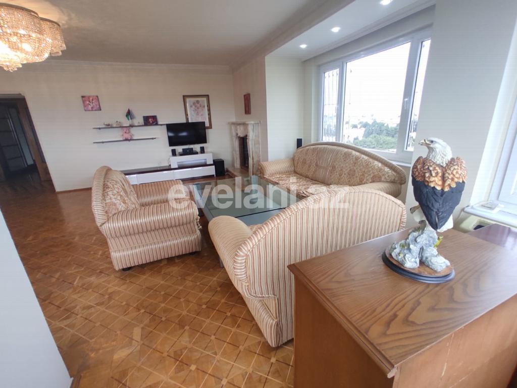 Сдаётся, вторичка, 3-комнаты, 140 m², Баку, Ясамальский r, Иншаатчылар m.