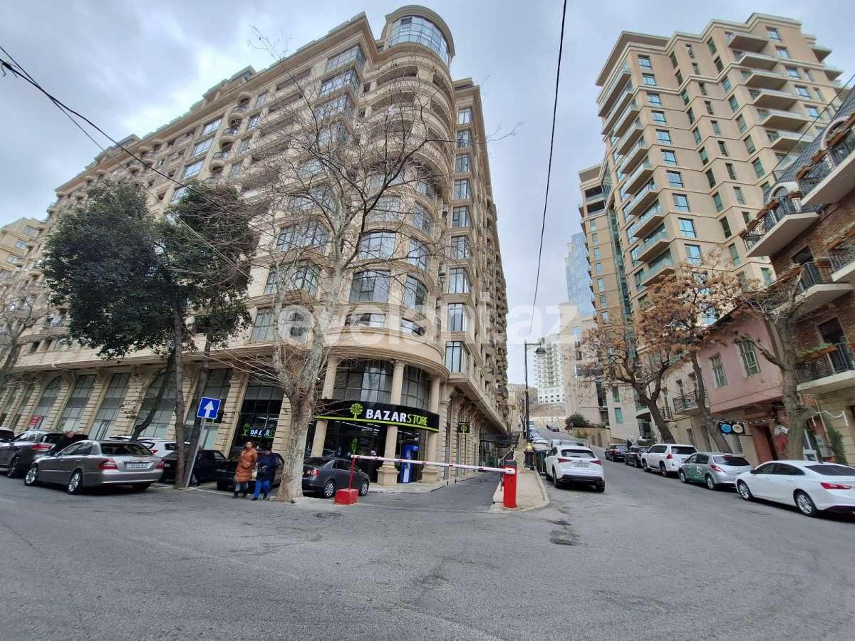 Satılır, yeni tikili, 2 otaqlı, 86 m², Bakı, Səbail r.
