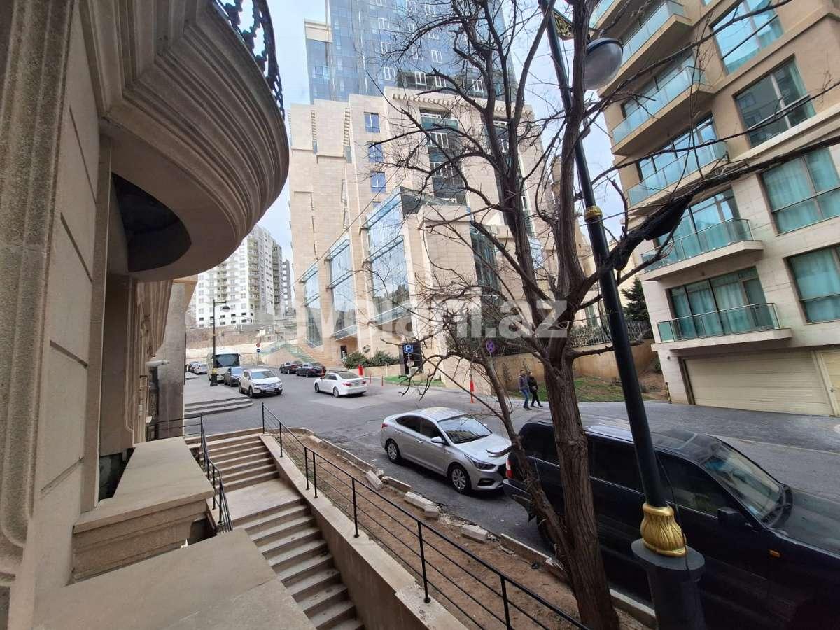 Satılır, yeni tikili, 2 otaqlı, 86 m², Bakı, Səbail r.