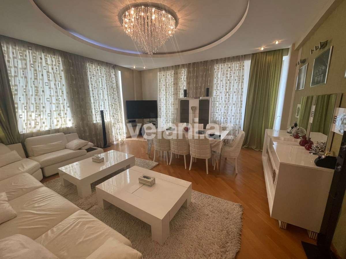 Kirayə verilir, yeni tikili, 3 otaqlı, 115 m², Bakı, Yasamal r.