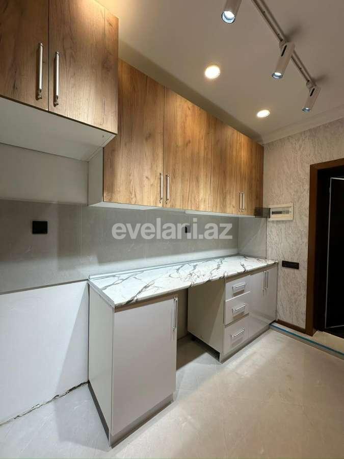 Satılır, yeni tikili, 2 otaqlı, 60 m², Bakı, Yasamal r, Yeni Yasamal q, İnşaatçılar m.