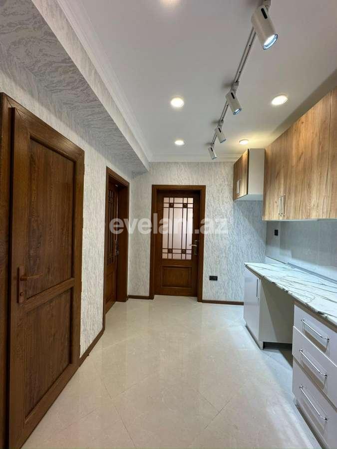 Satılır, yeni tikili, 2 otaqlı, 60 m², Bakı, Yasamal r, Yeni Yasamal q, İnşaatçılar m.