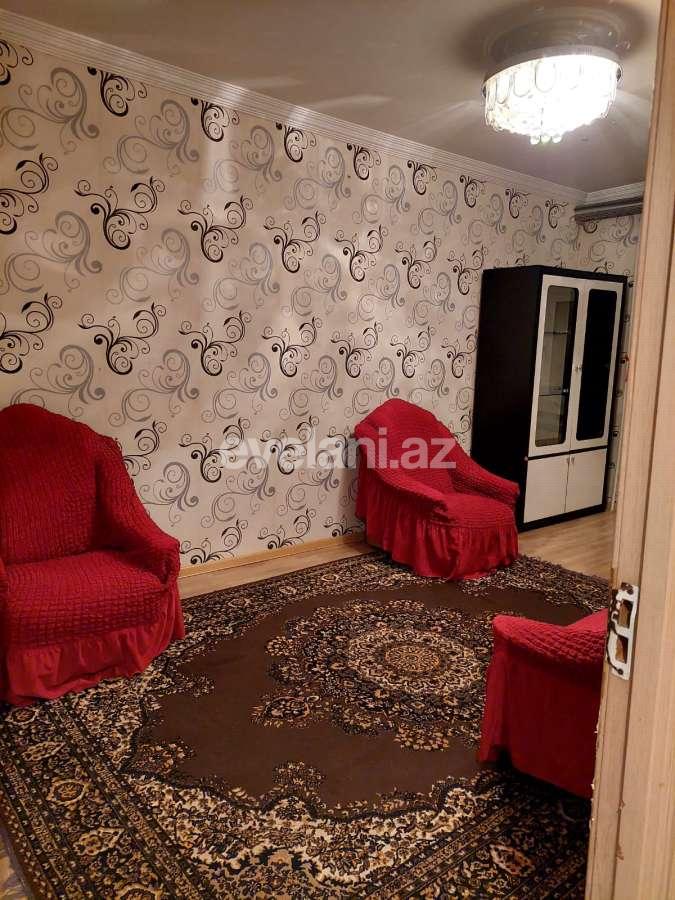 Rent, old building, 2 room, 65 m², Baku, Surakhani r, Yeni Guneshli d, Khalglar Doslugu m.