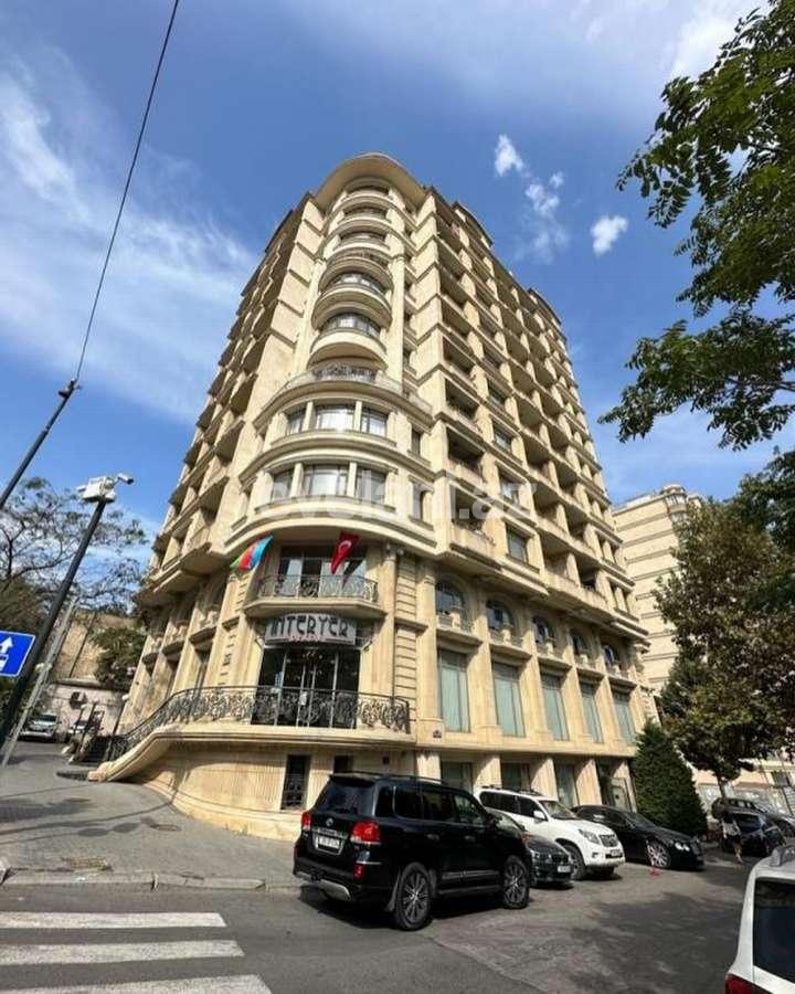 Satılır, yeni tikili, 4 otaqlı, 200 m², Bakı, Yasamal r, Nizami m.