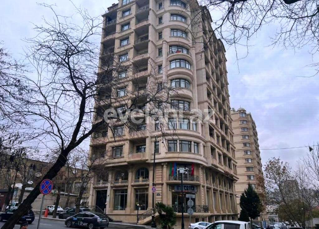 Satılır, yeni tikili, 4 otaqlı, 200 m², Bakı, Yasamal r, Nizami m.