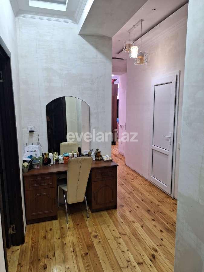 Satılır, köhnə tikili, 3 otaqlı, 100 m², Bakı, Xətai r, Həzi Aslanov m.